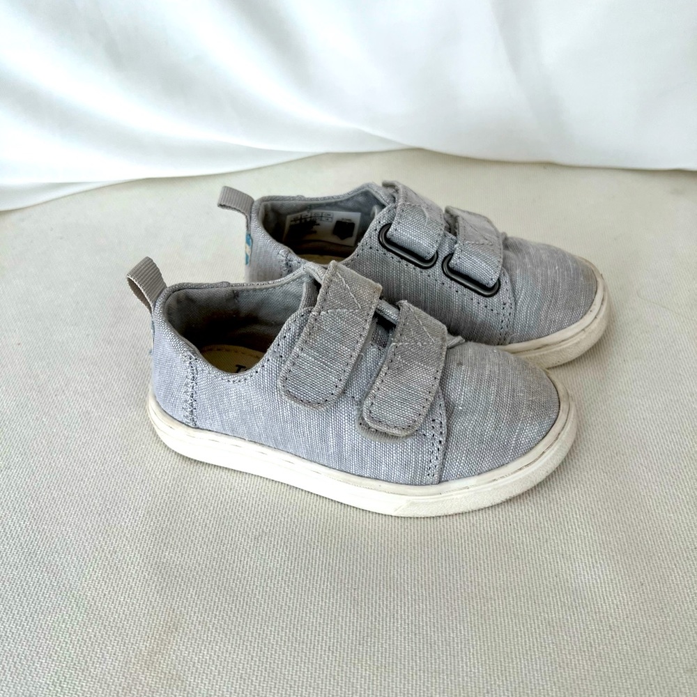 Toms Velcro sneakers